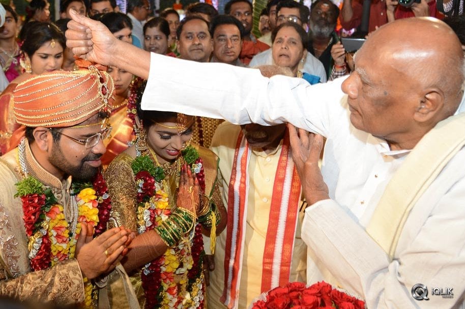 Celebs-at-Bandaru-Dattatreya-Daughter-Marriage